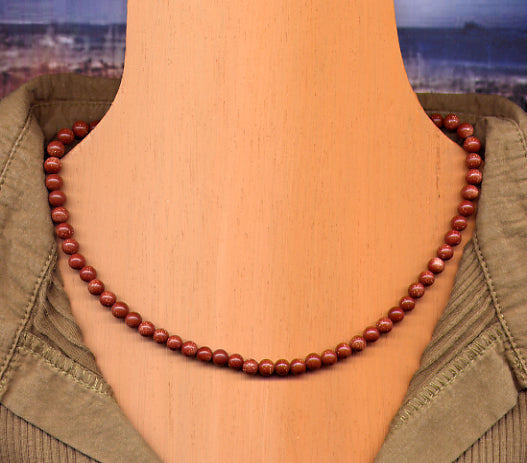 collier tailleur