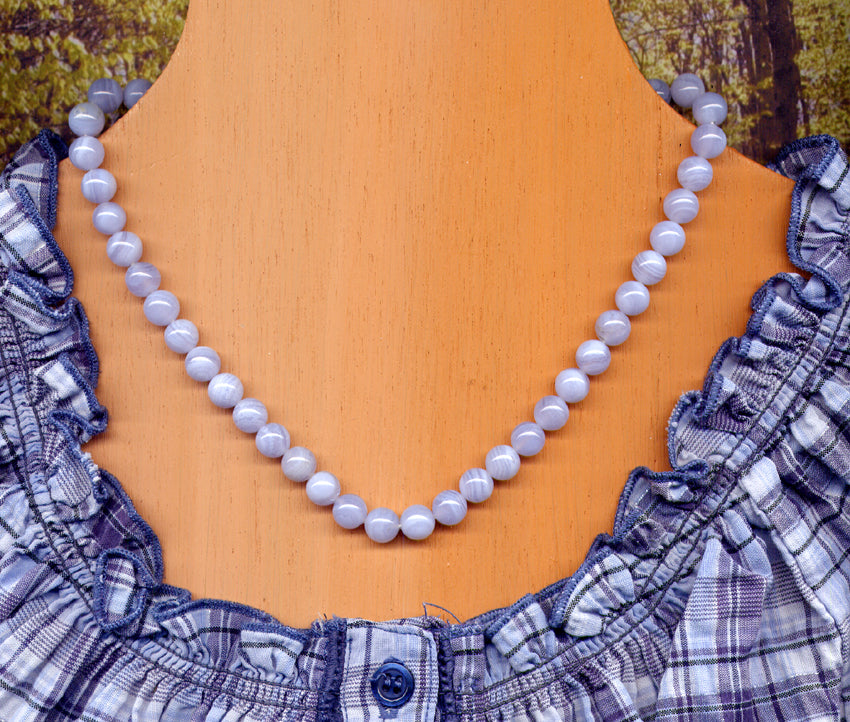 collier tailleur