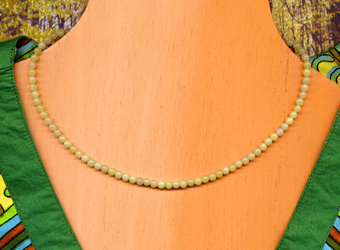 collier tailleur