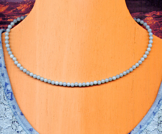 collier tailleur
