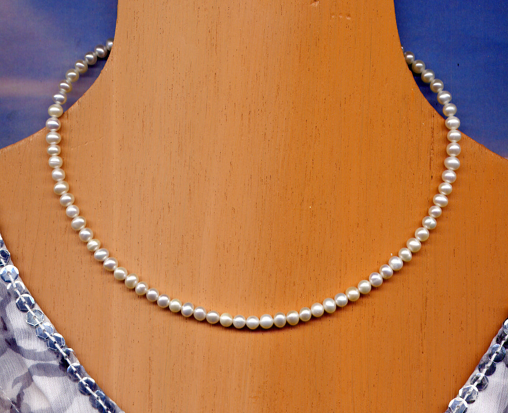 collier tailleur
