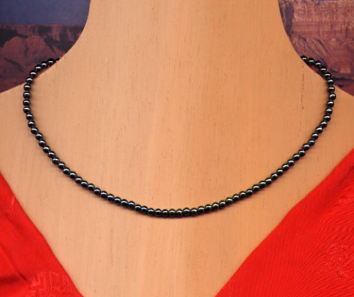 collier tailleur